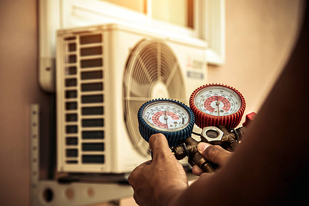 Professional Ac Installation technician working in Bedford, NY